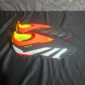 Soccer Cleats Adidas Predator Laceless Elite